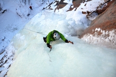 Ryan Dutch leading ice climb in Colorado National Monument 2
