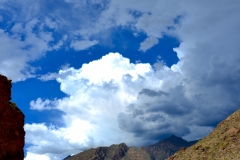 The-Rio-Marañón-sky